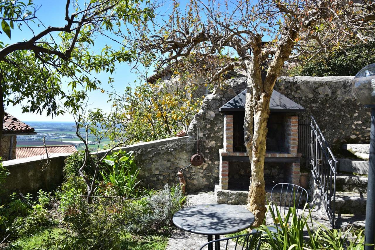 Villa Il Giardino Di Adele Sermoneta Exterior foto