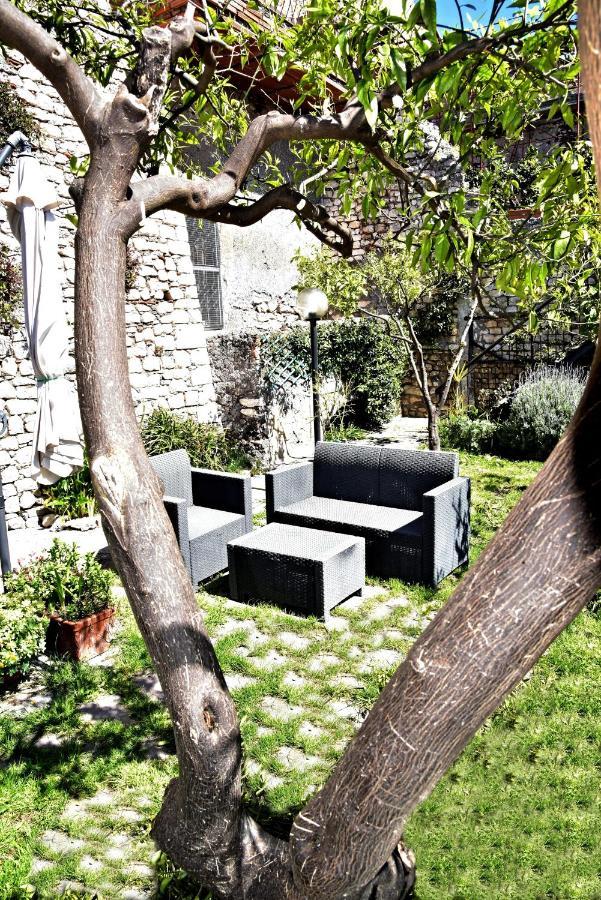 Villa Il Giardino Di Adele Sermoneta Exterior foto