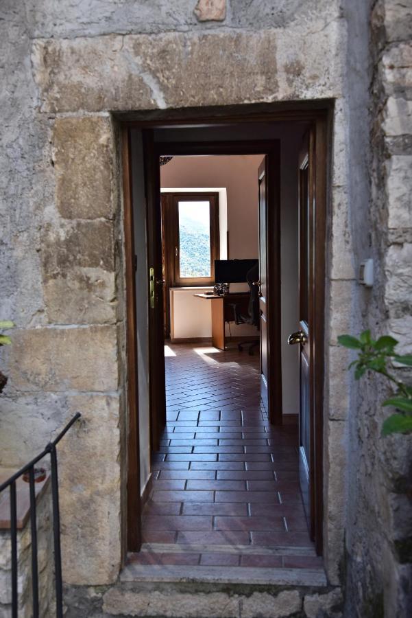 Villa Il Giardino Di Adele Sermoneta Exterior foto